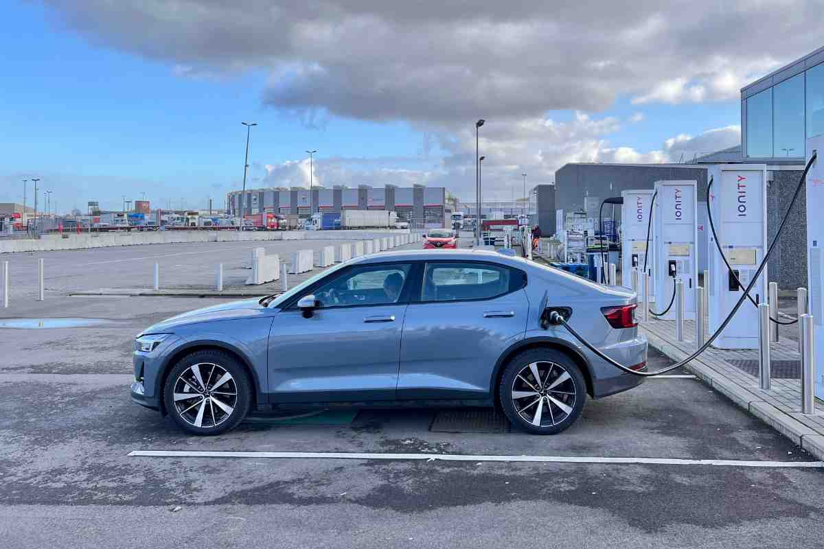 Dietrofront totale su Benzina e Diesel