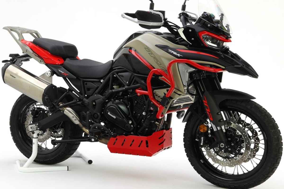 benelli trk 702